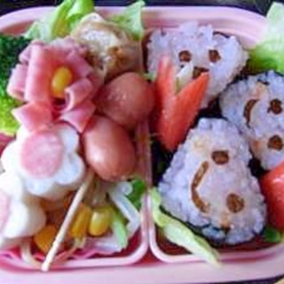 本日　ののちゃんお弁当⑬「ハートとお花がいっぱい」